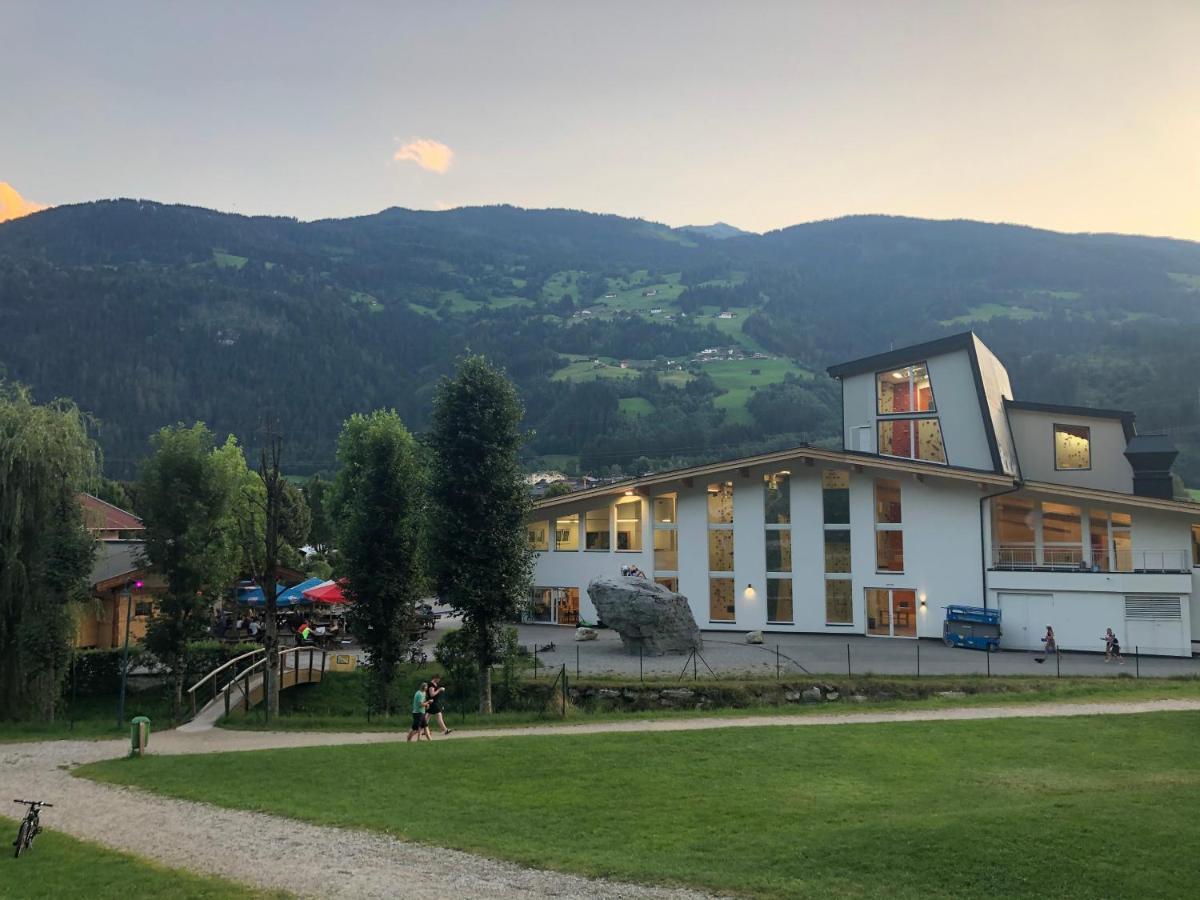 Zillerglueckhuette - 5 Sterne Camping Aufenfeld Aschau Im Zillertal Buitenkant foto